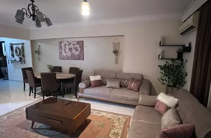 Apartment - 2 Bedrooms - 2 Bathrooms for rent in Street 216 - Degla - Hay El Maadi - Cairo