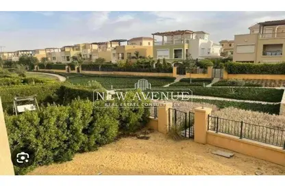 Villa - 4 Bedrooms - 5 Bathrooms for sale in Mivida - 5th Settlement Compounds - The 5th Settlement - New Cairo City - Cairo