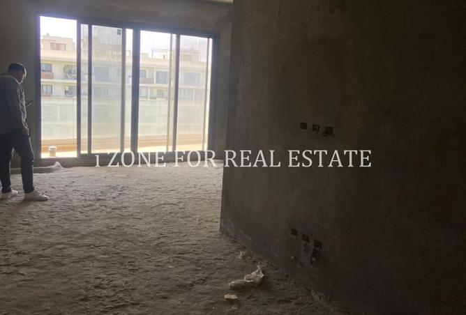 8326879 - Property Image 2