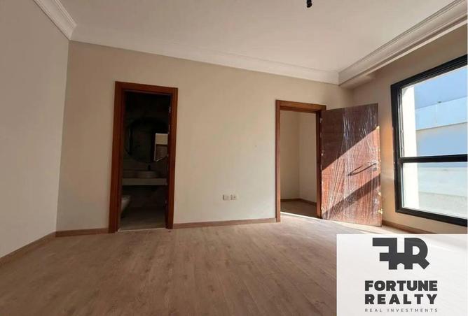 8429426 - Property Image 3