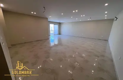 Apartment - 3 Bedrooms - 3 Bathrooms for rent in Garden Residence - Hyde Park - New Cairo City - Cairo