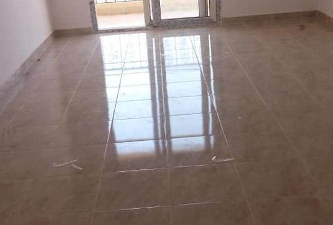 8332120 - Property Image 3