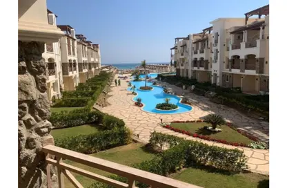 Chalet - 2 Bedrooms - 1 Bathroom for sale in Blue Blue - Al Ain Al Sokhna - Suez