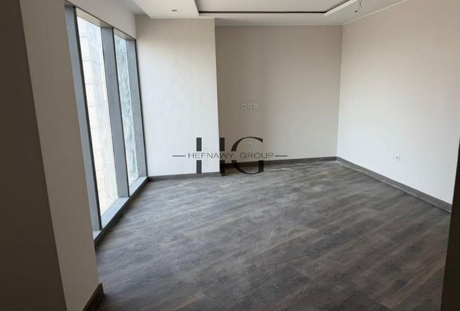 8475996 - Property Image 2