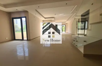 Duplex - 3 Bedrooms - 3 Bathrooms for sale in The Address East - 90 Street - The 5th Settlement - New Cairo City - Cairo