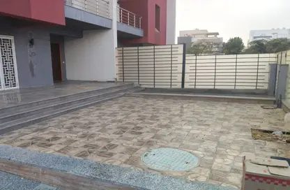 فيلا - 3 غرف نوم - 3 حمامات للايجار في پريڤادو - مدينتي - القاهرة