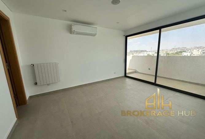 8271675 - صورة العقار 2