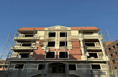Apartment - 3 Bedrooms - 1 Bathroom for sale in Bait Alwatan - The 5th Settlement - New Cairo City - Cairo