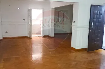Apartment - 3 Bedrooms - 2 Bathrooms for sale in Roushdy - Hay Sharq - Alexandria