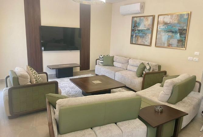 8315324 - Property Image 2