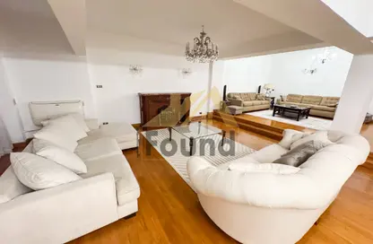 Apartment - 2 Bedrooms - 2 Bathrooms for rent in Mohamed Maraashly St. - Zamalek - Cairo