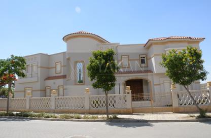 فيلا - 4 غرف نوم - 4 حمامات للبيع في حياة ريزيدنس - شارع التسعين الشمالي - التجمع الخامس - مدينة القاهرة الجديدة - القاهرة