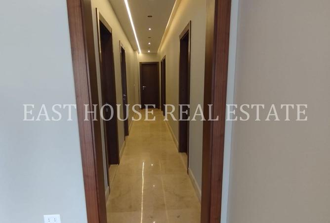 8242140 - Property Image 3