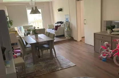 Apartment - 3 Bedrooms - 2 Bathrooms for sale in 10th District - Sheikh Zayed City - Giza
