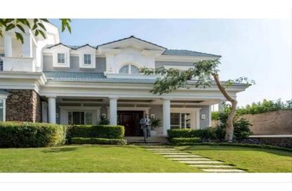 Villa - 3 Bedrooms - 3 Bathrooms for sale in Mountain View iCity October - 6 October Compounds - 6 October City - Giza