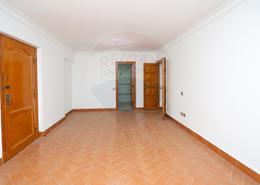 Apartment - 2 bedrooms - 1 bathroom for للايجار in 14th of May Bridge - Smouha - Hay Sharq - Alexandria Apartment - 2 bedrooms - 1 bathroom for للايجار in 14th of May Bridge - Smouha - Hay Sharq - Alexandria