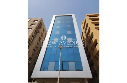 Office Space - Studio - 7+ Bathrooms for rent in Nasr St. - Hay El Maadi - Cairo