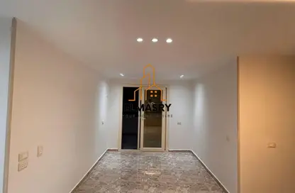 Apartment - 2 Bedrooms - 1 Bathroom for rent in Mosadak St. - Dokki - Giza