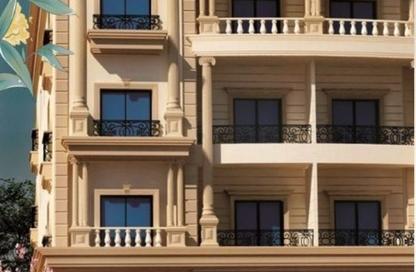 Apartment - 3 Bedrooms - 2 Bathrooms for sale in Bait Alwatan - The 5th Settlement - New Cairo City - Cairo