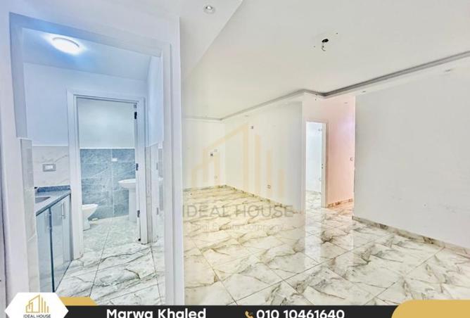 8078972 - Property Image 2