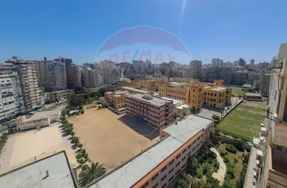 شقة - 2 غرف نوم - 1 حمام للبيع في شارع الاقبال - لوران - حي شرق - الاسكندرية