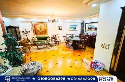 شقة - 3 غرف نوم - 3 حمامات للبيع في سابا باشا - حي شرق - الاسكندرية