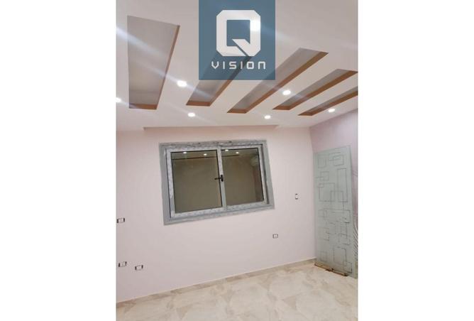 8104887 - Property Image 3