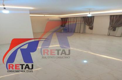 Apartment - 3 Bedrooms - 3 Bathrooms for sale in Ahmed Tayseer St. - Ard El Golf - Heliopolis - Masr El Gedida - Cairo