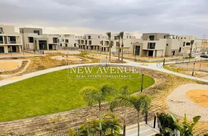 Villa - 3 Bedrooms - 4 Bathrooms for sale in Sodic East - 6th District - New Heliopolis - Cairo