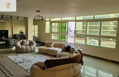 Penthouse - 7 Bedrooms - 4 Bathrooms for sale in Street 4 - District 4 - The 5th Settlement - New Cairo City - Cairo