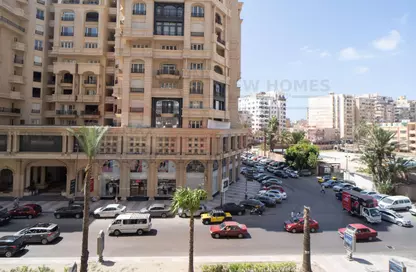 Apartment - 3 Bedrooms - 2 Bathrooms for rent in Mohamed Fawzy Moaz St. - Smouha - Hay Sharq - Alexandria