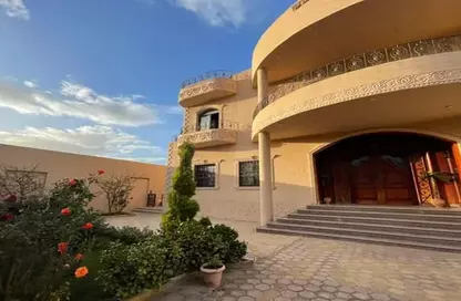 Townhouse - 5 Bedrooms - 2 Bathrooms for sale in Golf City - Obour City - Qalyubia