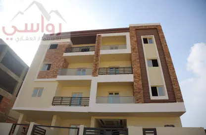 Apartment - 4 Bedrooms - 3 Bathrooms for sale in Bait Alwatan - The 5th Settlement - New Cairo City - Cairo