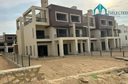 Townhouse - 4 Bedrooms - 4 Bathrooms for sale in New Giza - Cairo Alexandria Desert Road - 6 October City - Giza