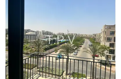 Apartment - 3 Bedrooms - 3 Bathrooms for sale in Eastown - 5th Settlement Compounds - The 5th Settlement - New Cairo City - Cairo