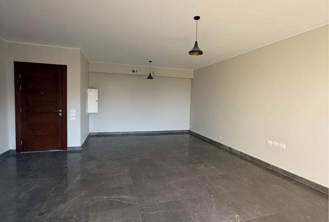 8392892 - الصورة الرئيسية للعقار