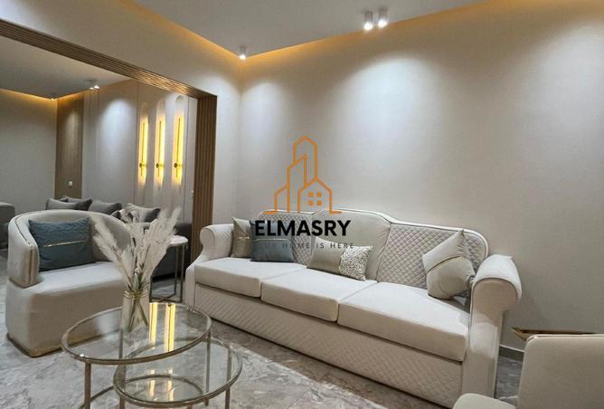 8176504 - Property Image 3