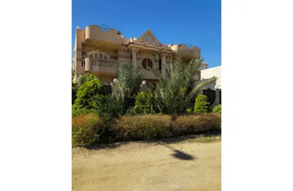 أي فيلا - 4 غرف نوم - 2 حمامات للبيع في مجاورة 73 - مدينة العاشر من رمضان - الشرقية