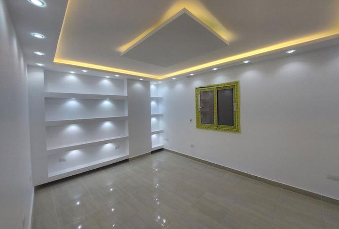 7906991 - Property Image 2