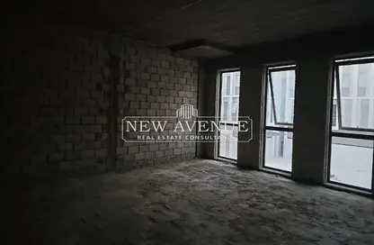 Office Space - Studio - 1 Bathroom for rent in Mivida - 5th Settlement Compounds - The 5th Settlement - New Cairo City - Cairo