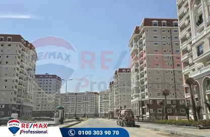 Apartment - 5 Bedrooms - 3 Bathrooms for sale in Vee Sawari - Waterfront - Sawary - Alexandria Compounds - Alexandria