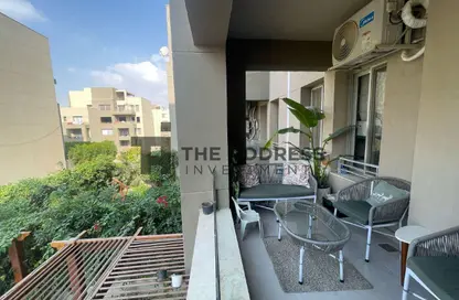 شقة - 2 غرف نوم - 2 حمامات للبيع في فيلدج جيت - المستثمرين الجنوبية - مدينة القاهرة الجديدة - القاهرة