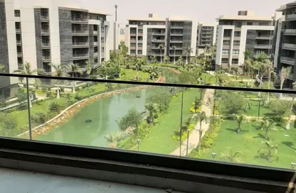 Apartment - 2 Bedrooms - 2 Bathrooms for sale in Madinaty - Cairo