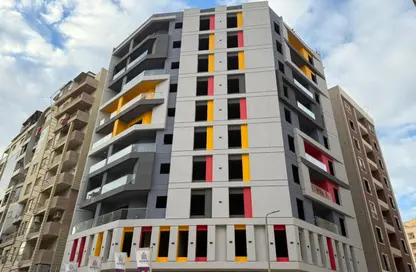 Apartment - 3 Bedrooms - 2 Bathrooms for sale in Al Hadaba Al Wosta - Mokattam - Cairo