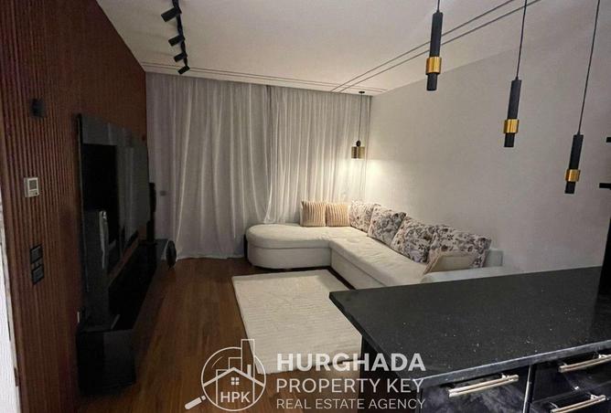 8324313 - Property Image 2