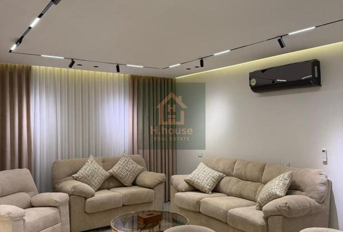 8222800 - Property Main Image