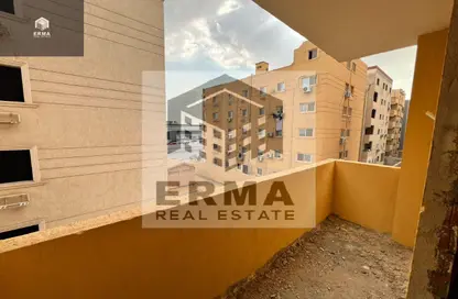 Apartment - 3 Bedrooms - 2 Bathrooms for sale in South Lotus - El Lotus - New Cairo City - Cairo