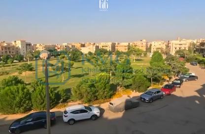 شقة - 3 غرف نوم - 3 حمامات للبيع في شارع دكتور ياسين عبد الغفار - المنطقة ج - حى جنوب الاكايمية - مدينة القاهرة الجديدة - القاهرة