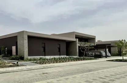 Villa - 4 Bedrooms - 5 Bathrooms for sale in Swan Lake West - 6 October Compounds - 6 October City - Giza