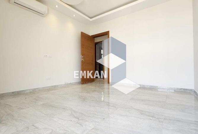 8394180 - Property Image 3